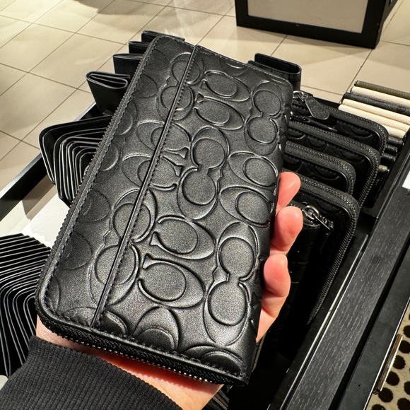 Coach Other - Coach CE551 Mens Accordion Signature Leather Large Wallet In Black NWT